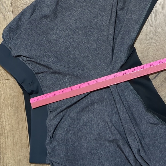 Lululemon T.H.E. Short Linerless Heathered Texture Printed Grey size Large - Picture 7 of 14